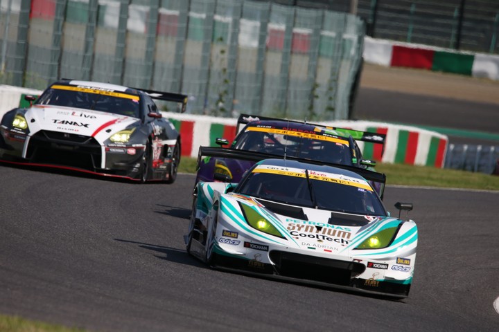 公式予選: 加藤寛規（シンティアム・アップル・ロータス）