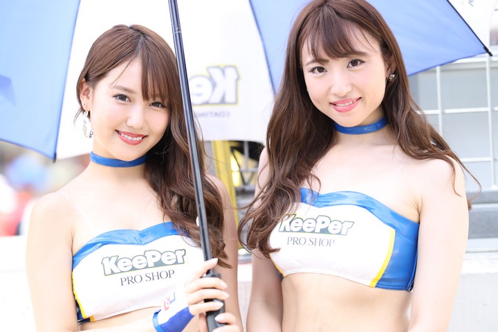 ピットウォーク: レースクイーン