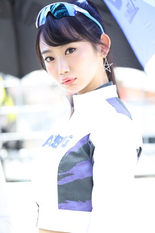 ピットウォーク: レースクイーン