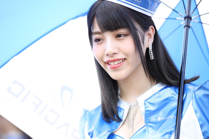 ピットウォーク: レースクイーン