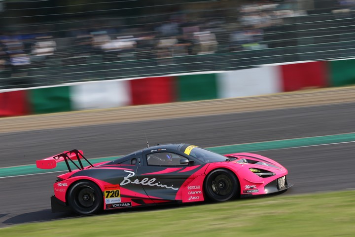 決勝レース: 荒聖治／アレックス・パロウ組（McLaren 720S）