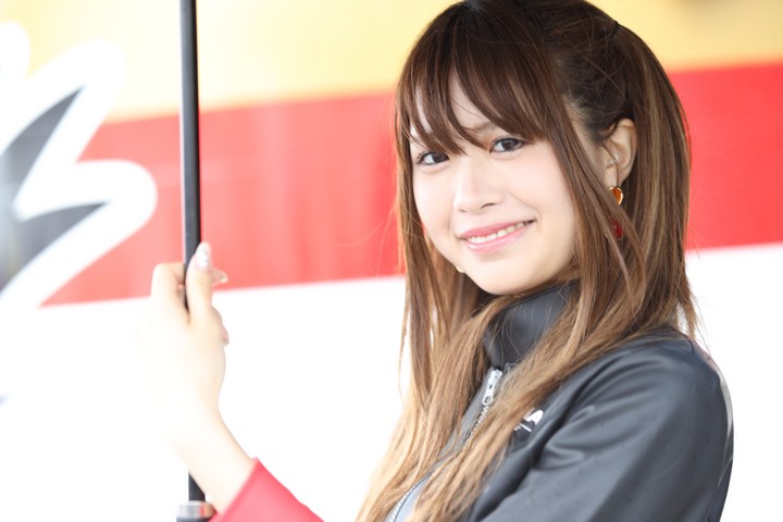 ピットウォーク: レースクイーン