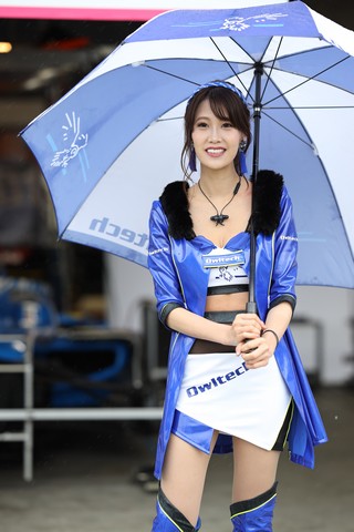 ピットウォーク: レースクイーン