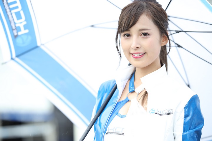 ピットウォーク: レースクイーン