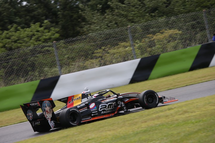 決勝レース: 坪井翔（JMS P.MU/CERUMO・INGING SF19）