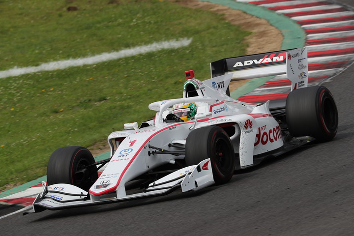 優勝は山本尚貴（DOCOMO DANDELION M1S SF19）