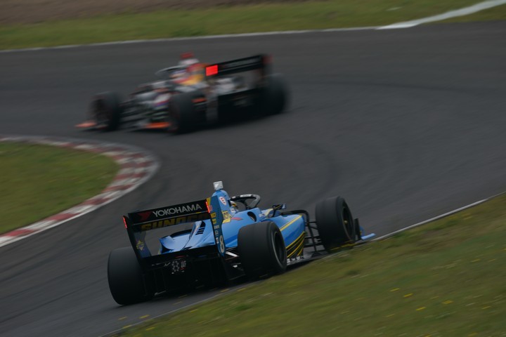 占有走行: 大嶋和也（UOMO SUNOCO SF19）