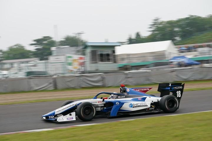 占有走行: 小林可夢偉（KCMG Elyse SF19）