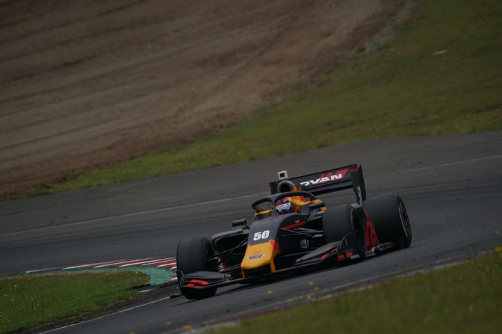 占有走行: ルーカス・アウアー（Red Bull SF19）