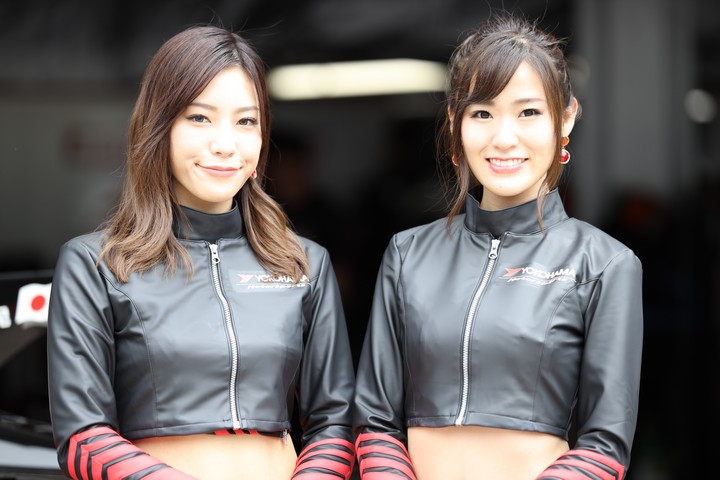 ピットウォーク: レースクイーン