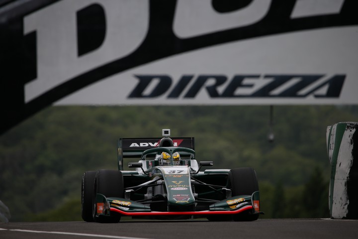 公式予選: ニック・キャシディ（VANTELIN KOWA TOM’S SF19）