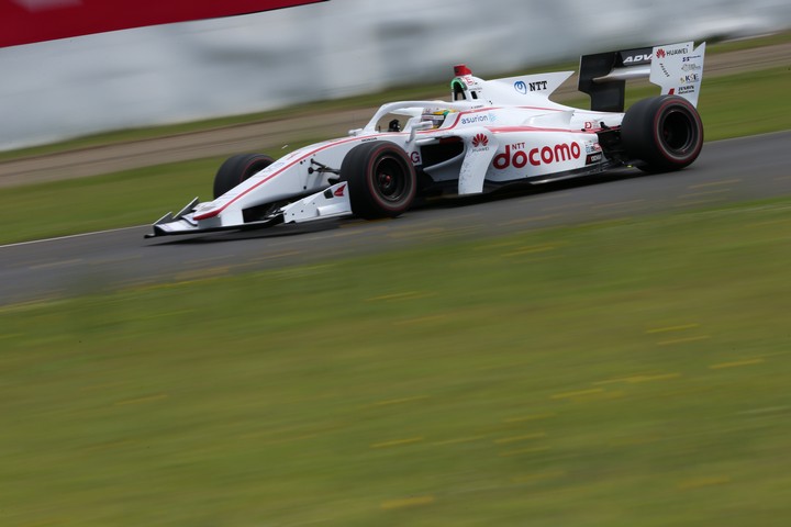 決勝レース: 山本尚貴（DOCOMO DANDELION M1S SF19）