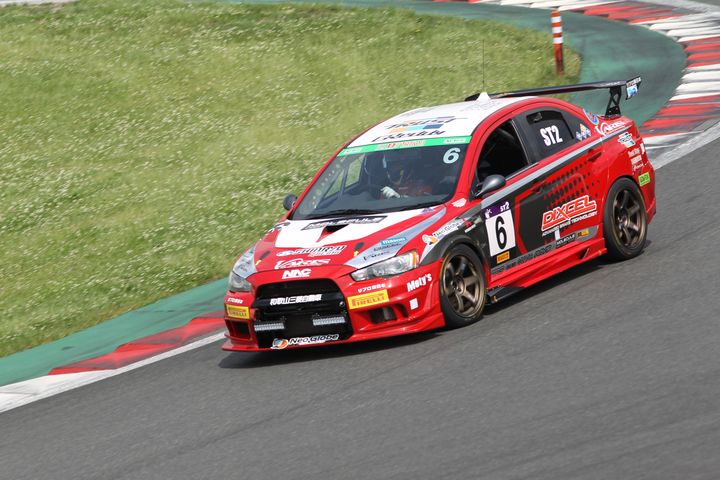 フリー走行: ST-2クラストップタイムは新菱オート☆DIXCELエボⅩ