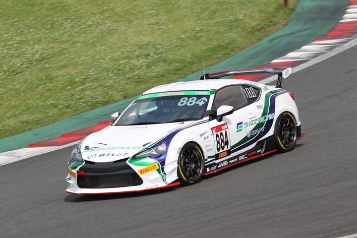 フリー走行: ST-4クラストップタイムは林テレンプSHADE RACING 86