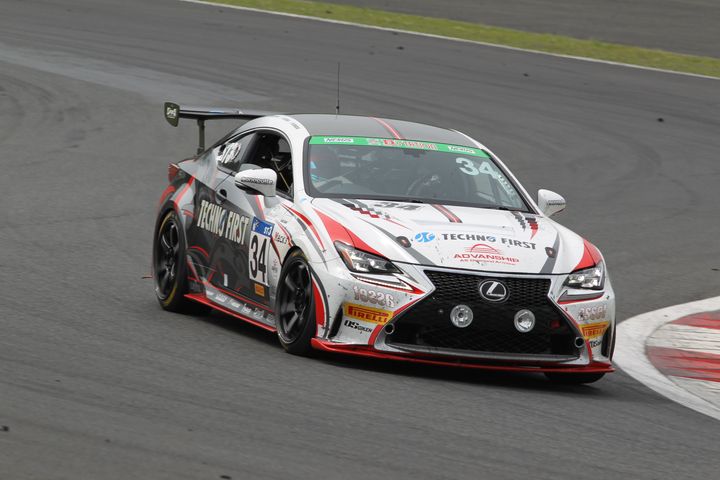 ST-3クラス優勝のTECHNO FIRST RC350