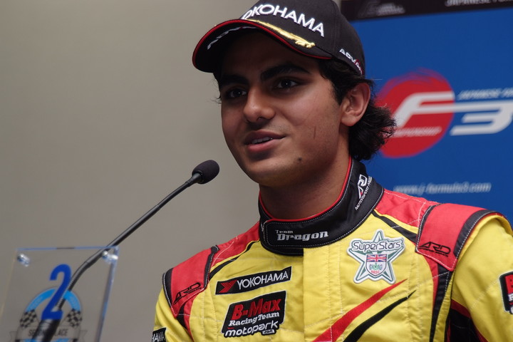 決勝記者会見: 優勝したエナム・アーメド（B-Max Racing with motopark F3）