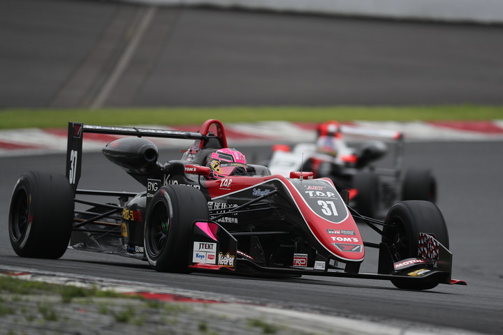 第11戦予選3位、第12戦予選4位の小高一斗（カローラ中京Kuo TOM'S F317）