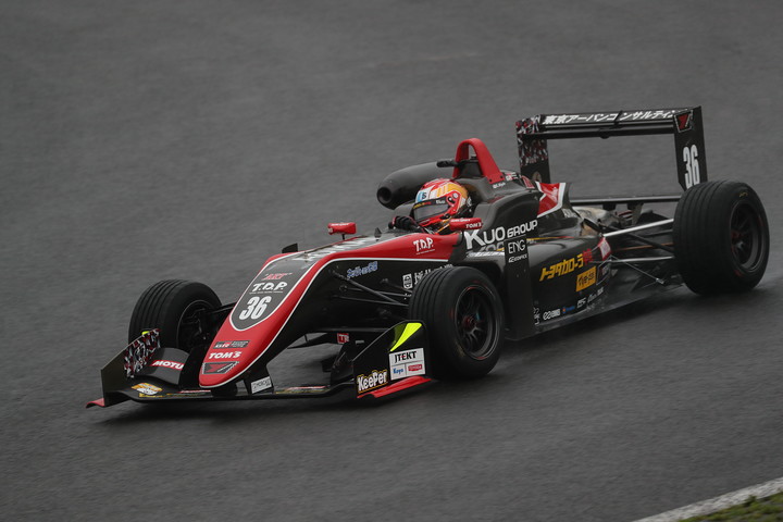 決勝3位は宮田莉朋（カローラ中京Kuo TOM'S F317）