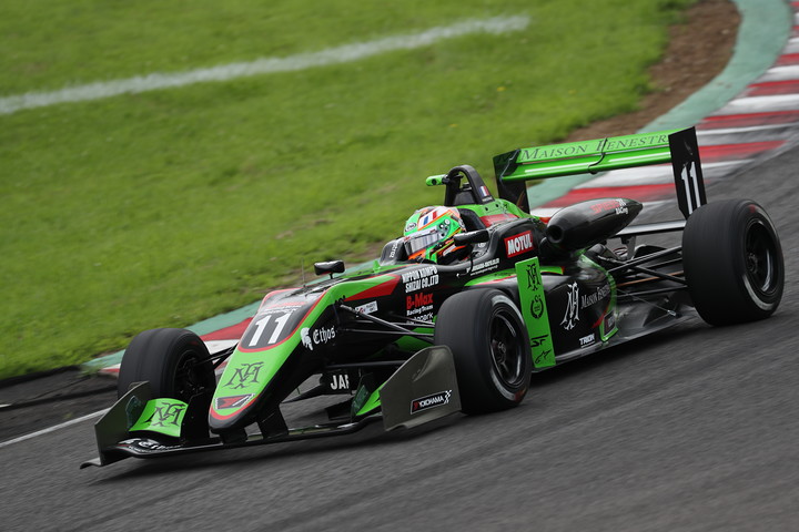 決勝2位はサッシャ・フェネストラズ（B-Max Racing with motopark F3）