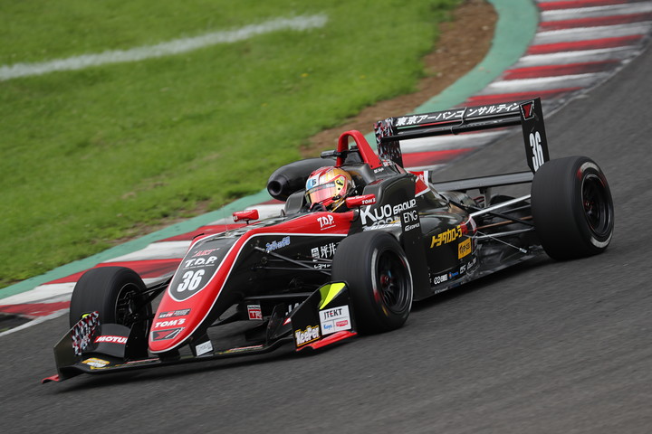 決勝3位は宮田莉朋（カローラ中京Kuo TOM'S F317）