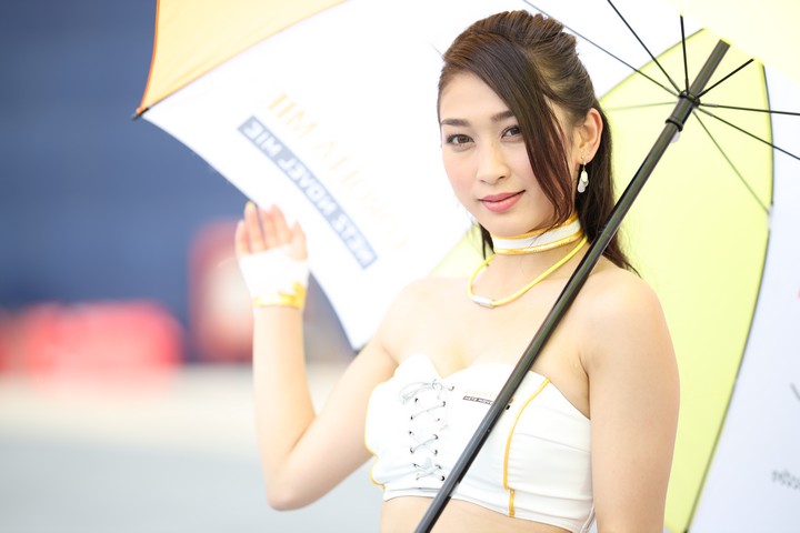 ピットウォーク: レースクイーン