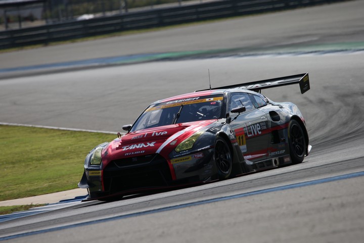 公式予選: 平中克幸（GAINER TANAX GT-R）