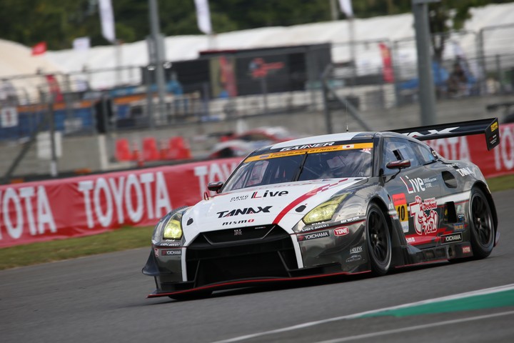 決勝レース: 星野一樹（GAINER TANAX triple a GT-R）