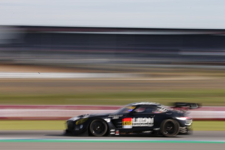 決勝レース: 蒲生尚弥（LEON PYRAMID AMG）