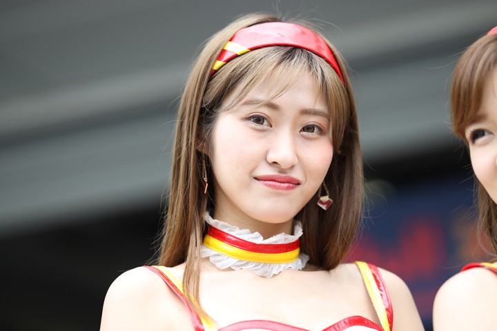 ピットウォーク: レースクイーン