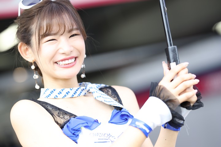 ピットウォーク: レースクイーン