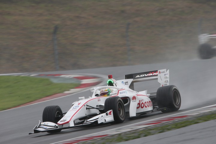 決勝レース: 山本尚貴（DOCOMO DANDELION M1S SF19）