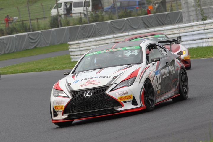 ST-3クラス優勝は手塚祐弥／大草りき／前嶋秀司組（TECHNO FIRST RC350）