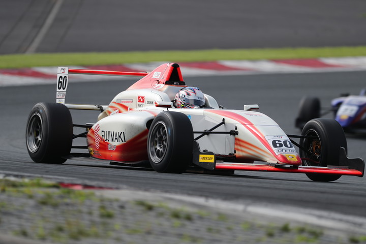 第7戦、第8戦とも予選2位の菅波冬悟（OTG DL F110）