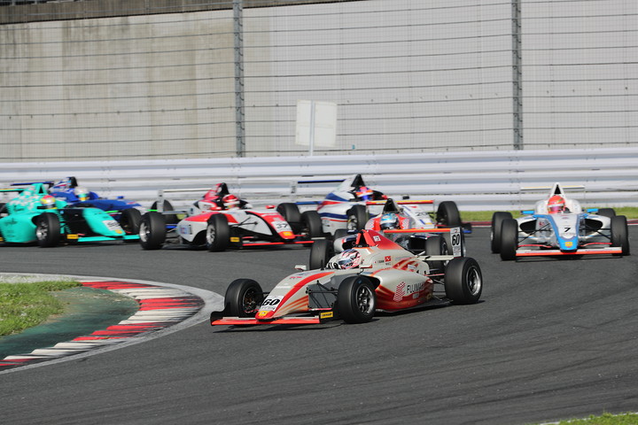 一時はトップに立った菅波冬悟（OTG DL F110）だったが