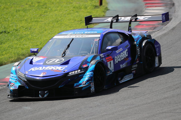 GT500クラス決勝2位は山本尚貴／ジェンソン・バトン組（RAYBRIG NSX-GT）