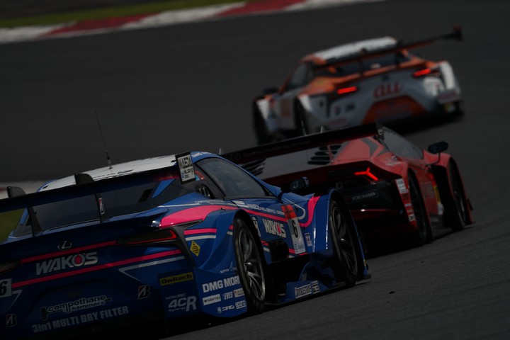 練習走行: 大嶋和也／山下健太組（WAKO'S 4CR LC500）