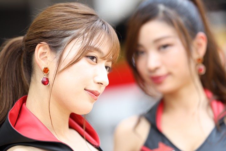 ピットウォーク: レースクイーン