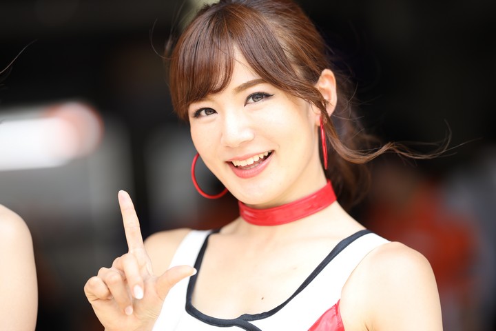 ピットウォーク: レースクイーン