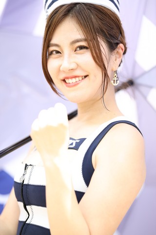 ピットウォーク: レースクイーン