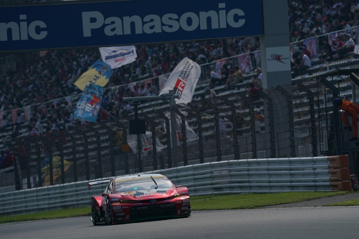 公式予選: 嵯峨宏紀（TOYOTA GR SPORT PRIUS PHV apr GT）