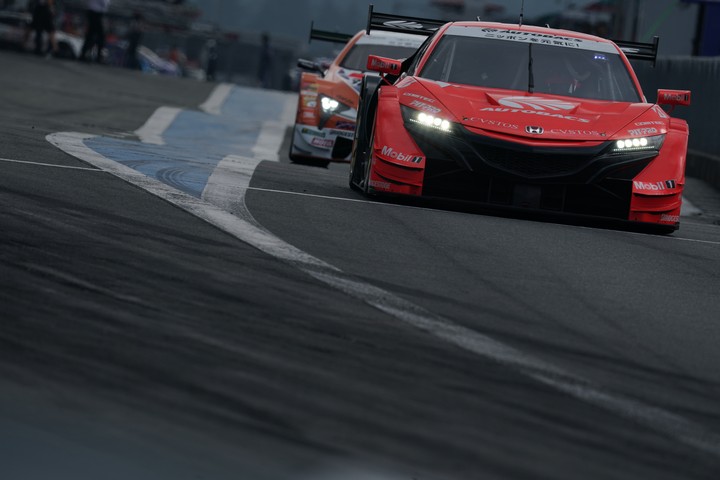公式予選: 伊沢拓也（ARTA NSX-GT）