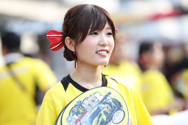 GTキッズウォーク: レースクイーン