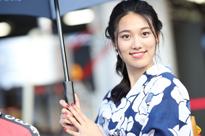 GTキッズウォーク: レースクイーン