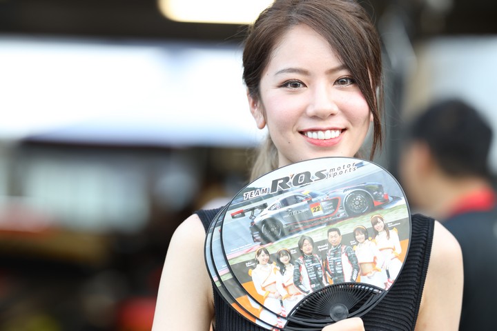 GTキッズウォーク: レースクイーン