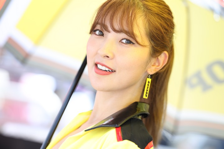 ピットウォーク: レースクイーン