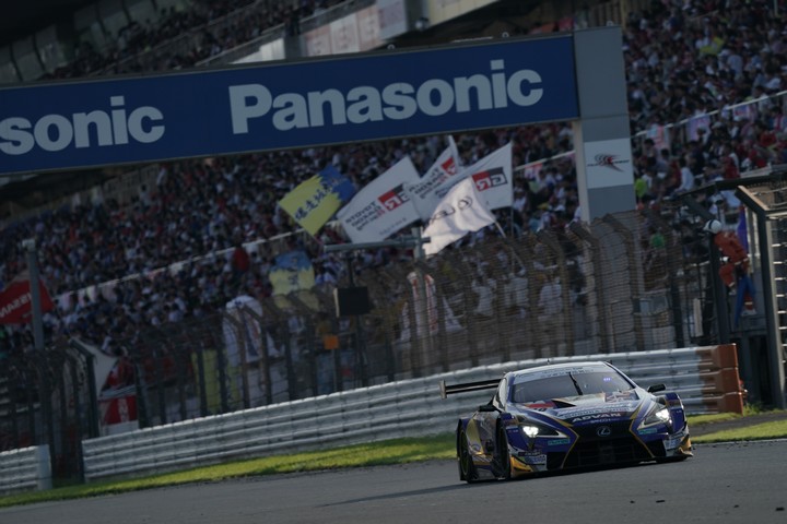 決勝レース: 坪井翔（WedsSport ADVAN LC500）