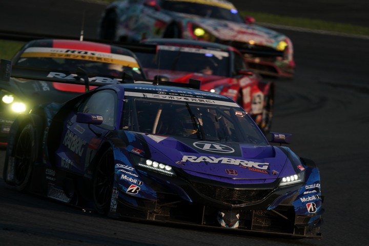 決勝レース: 山本尚貴（RAYBRIG NSX-GT）