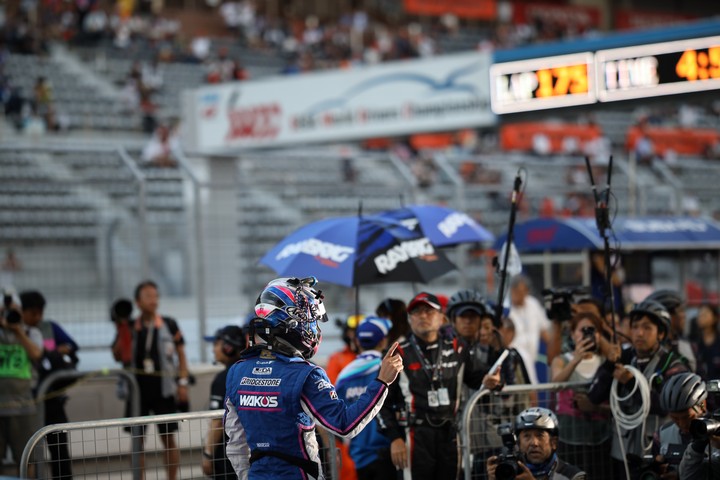 決勝レース: GT500クラスで優勝した大嶋和也と山下健太（LEXUS TEAM LEMANS WAKO'S）