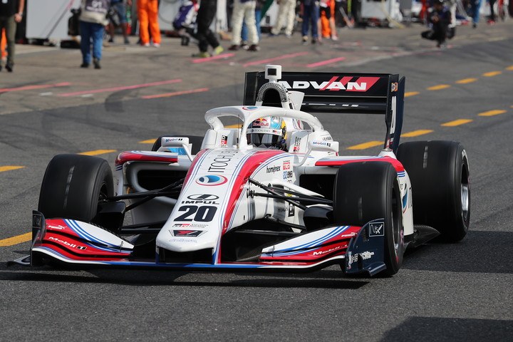 予選2位は平川亮（ITOCHU ENEX TEAM IMPUL SF19）