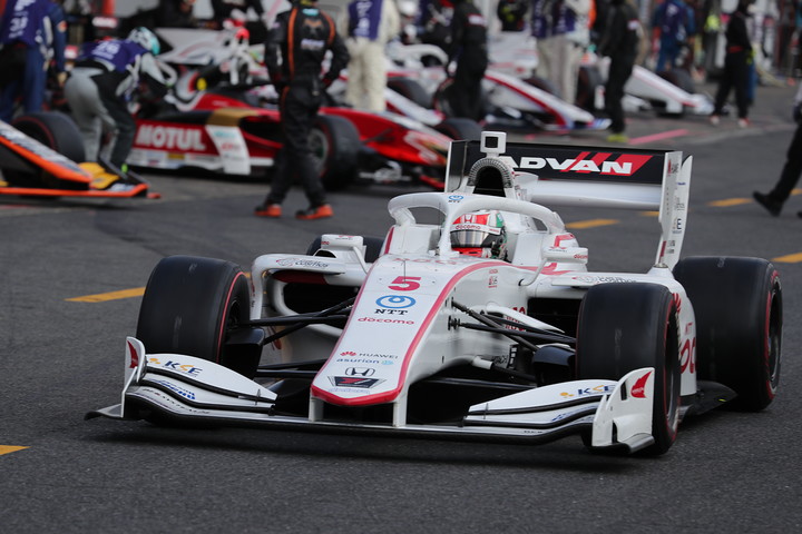 予選3位は福住仁嶺（DOCOMO DANDELION M5Y SF19）